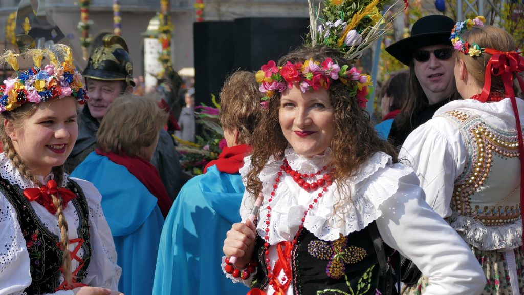 Śmigus-dyngus – skąd się wziął i co symbolizuje?